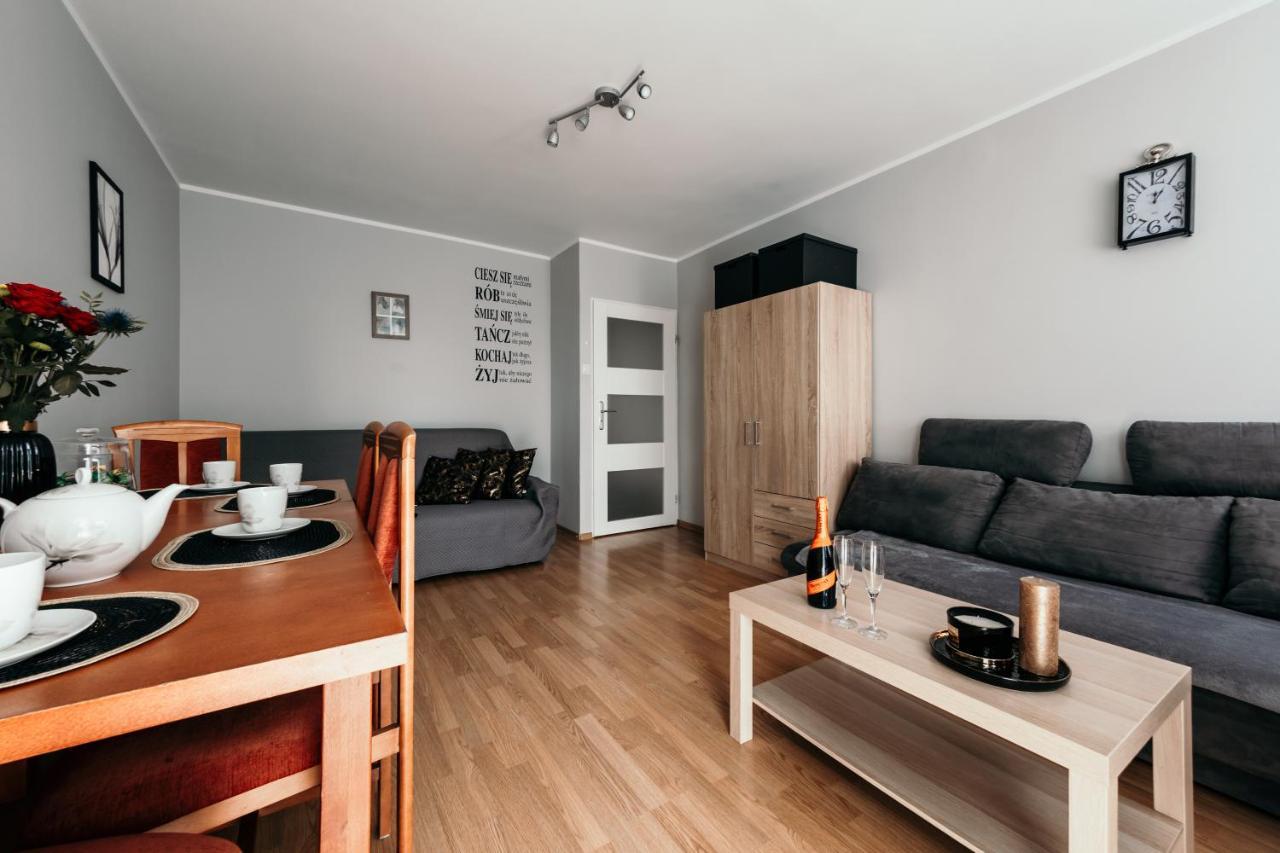 Spacious 3 Bedroom Apartament Near Olivia Business Center Gdańsk Extérieur photo